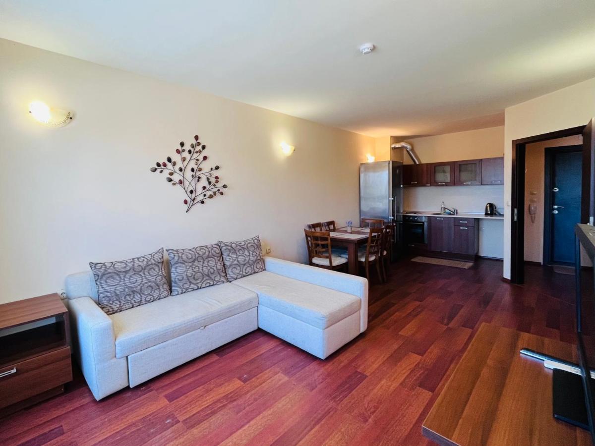 Sea View Rental Front Beach 골든샌드 외부 사진