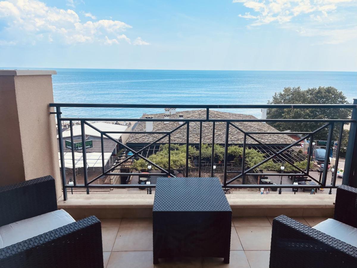 Sea View Rental Front Beach 골든샌드 외부 사진